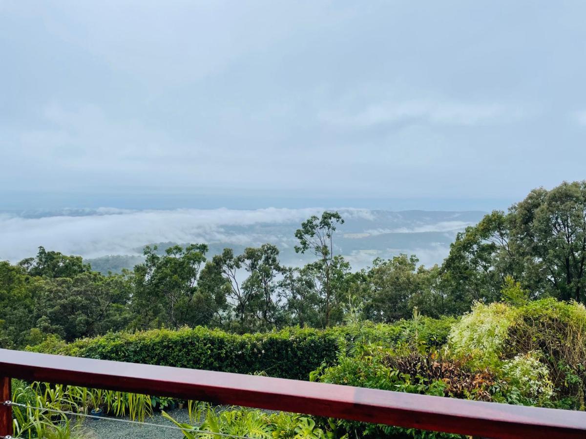 Hotel The Hillside Retreat Mount Tamborine Exterior foto